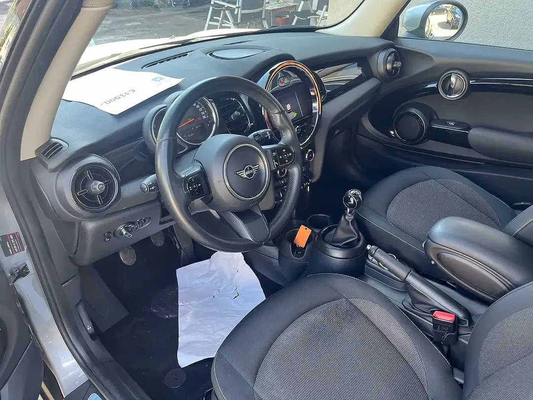 MINI Cooper Essential Trim - Thumbnail 8