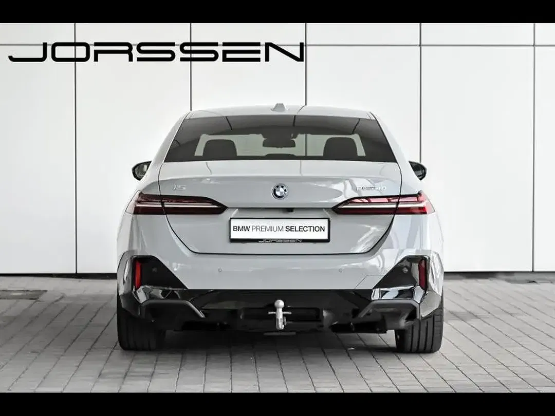 BMW i5 eDrive M - Thumbnail 4