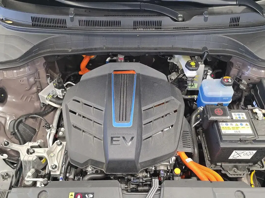 Hyundai KONA - Thumbnail 10