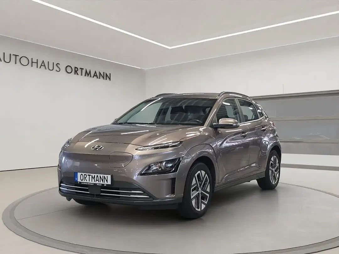 Hyundai KONA - Thumbnail 3