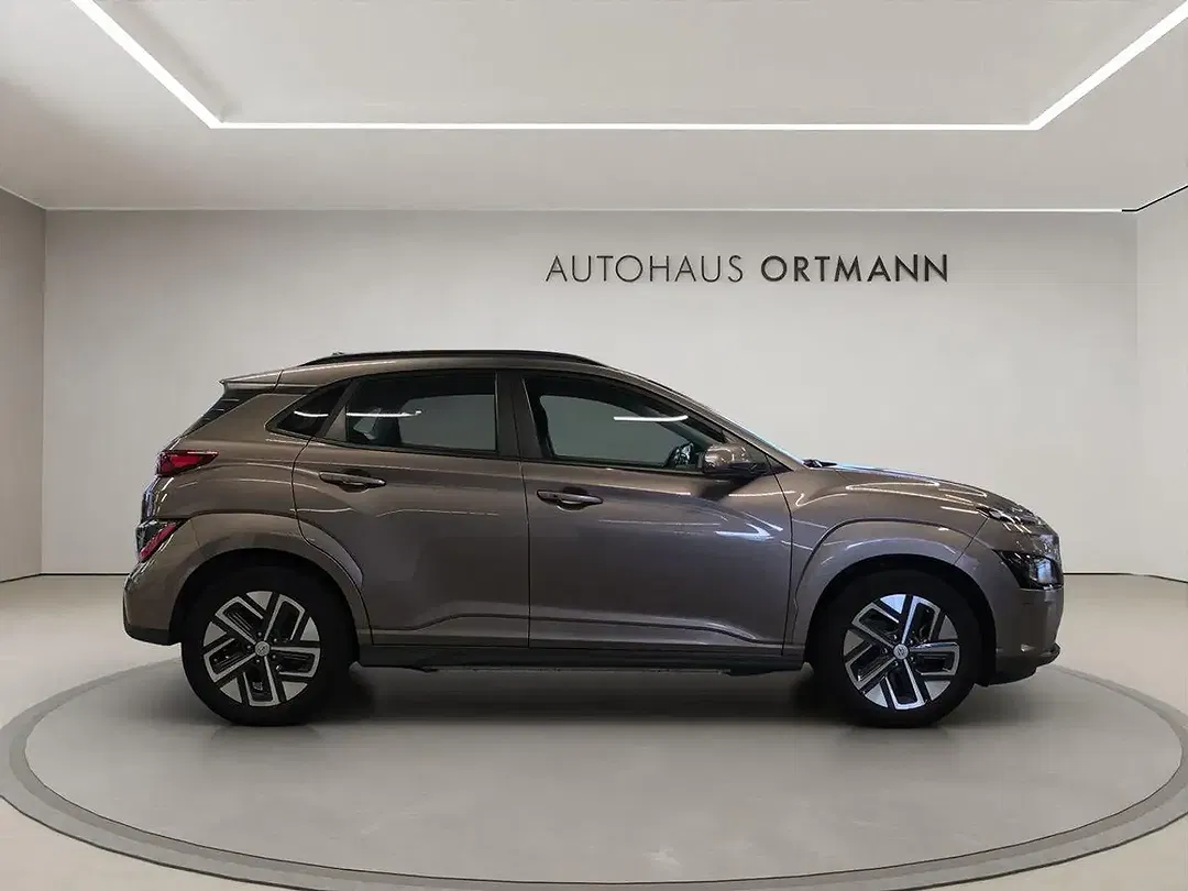 Hyundai KONA - Thumbnail 8