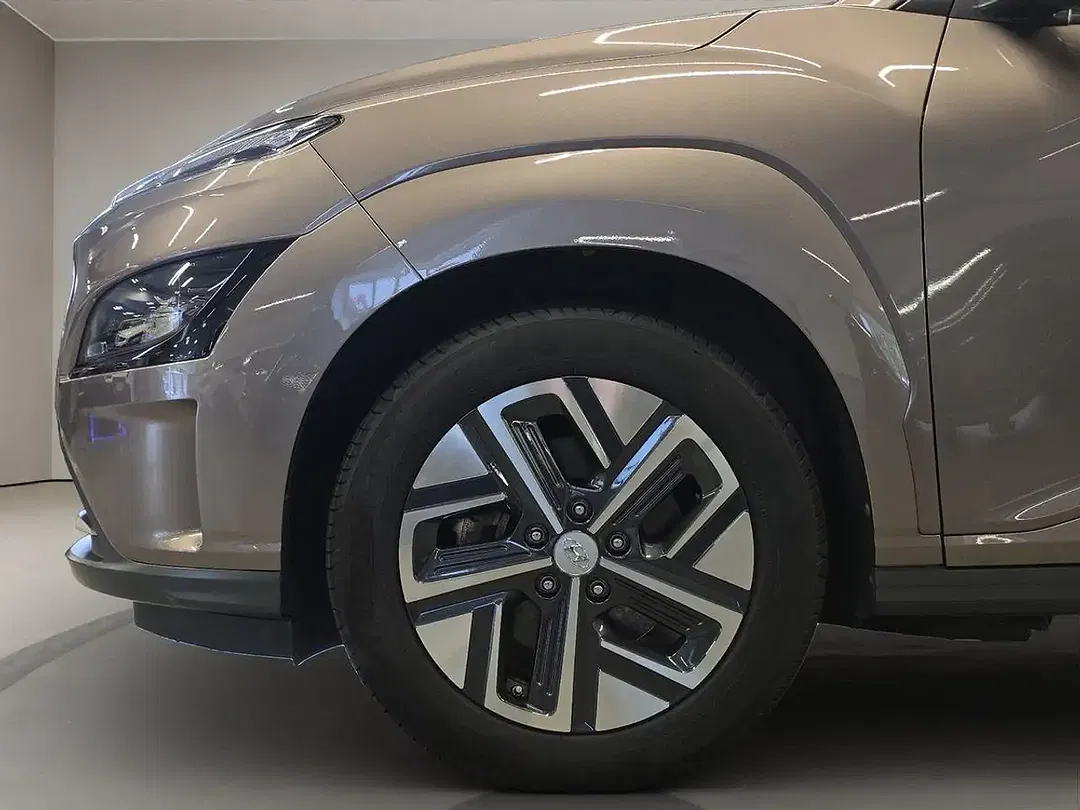 Hyundai KONA - Thumbnail 9
