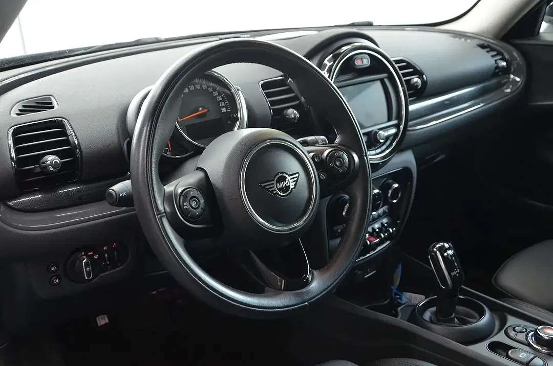 MINI Cooper Clubman AUT - Thumbnail 10