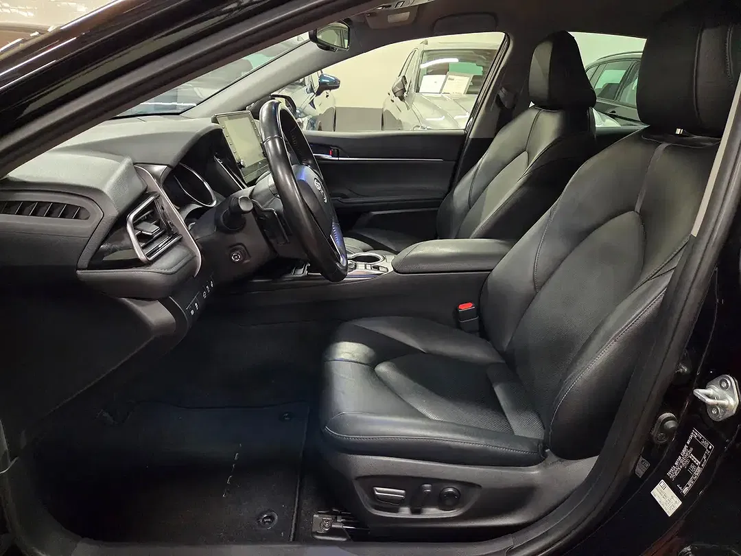 Toyota Camry Hybrid Premium Plus - Thumbnail 10