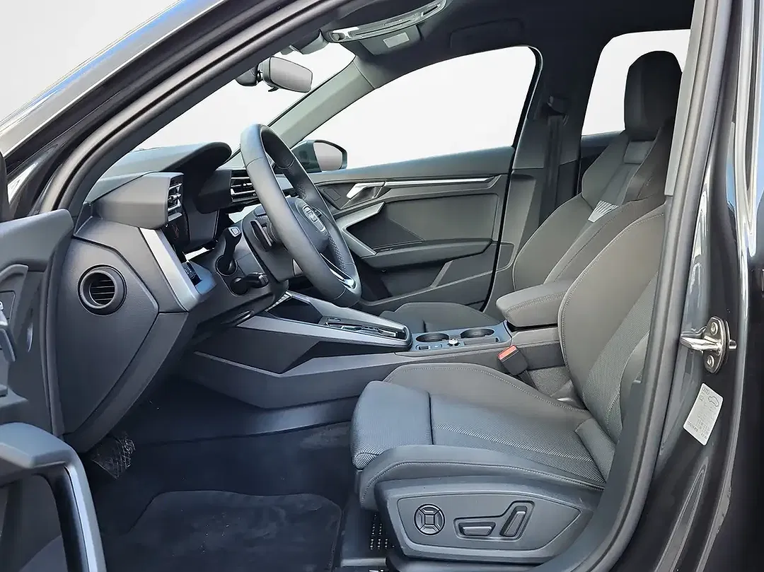 Audi A3 TFSI S tronic allstreet - Thumbnail 6