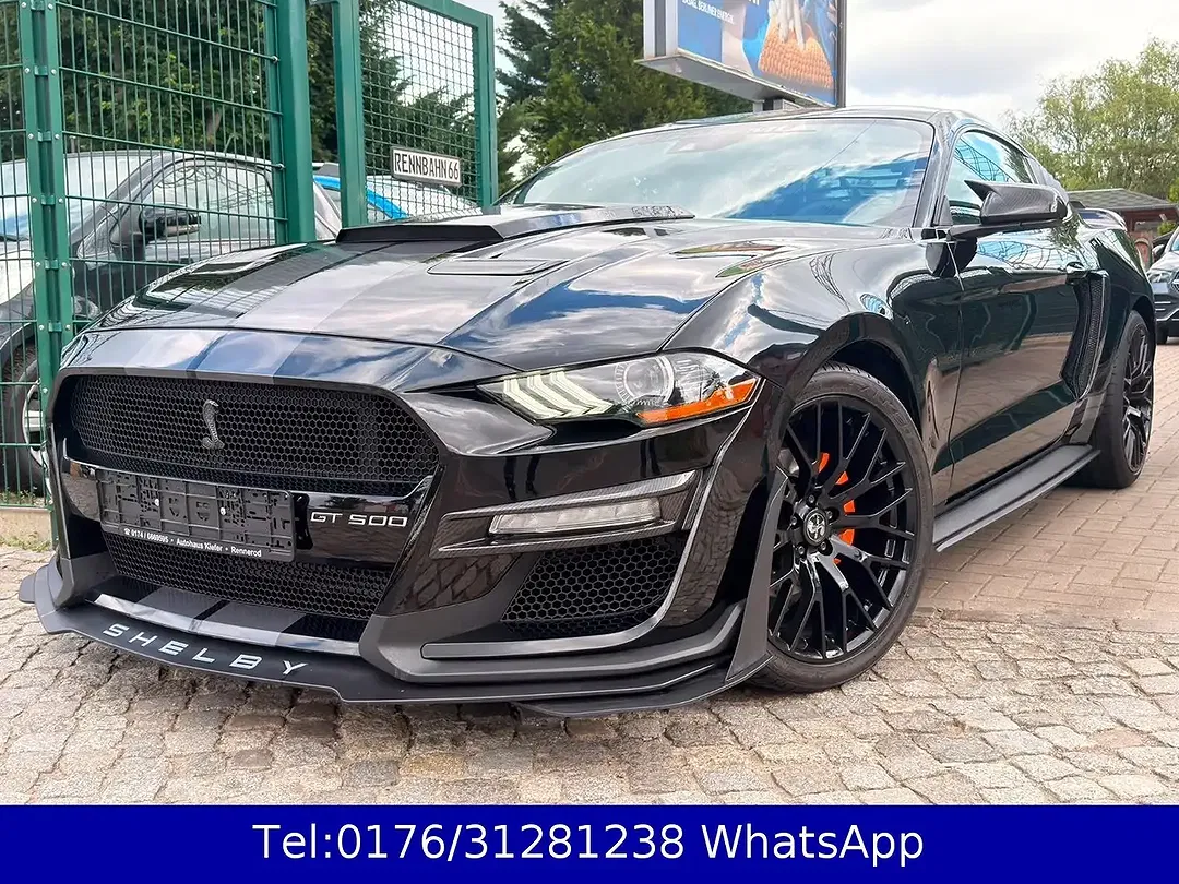 Ford Mustang GT - foto 1