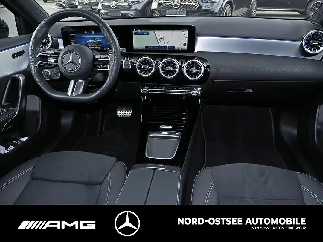 Mercedes-Benz A 200 AMG MBUX Night - Thumbnail 12