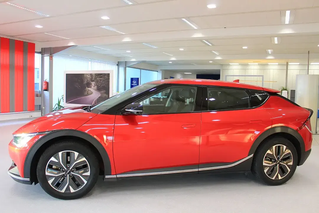 Kia EV6 - Thumbnail 5
