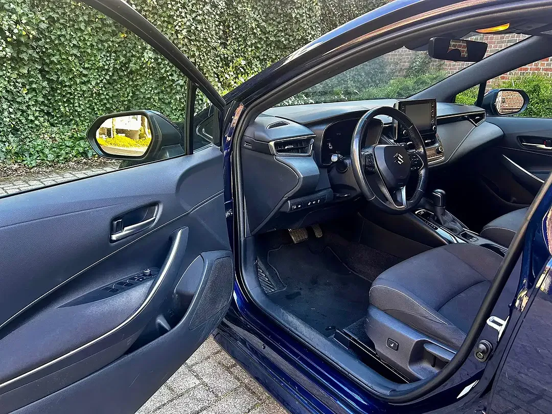 Suzuki Swace Hybrid 1.8 - Thumbnail 9