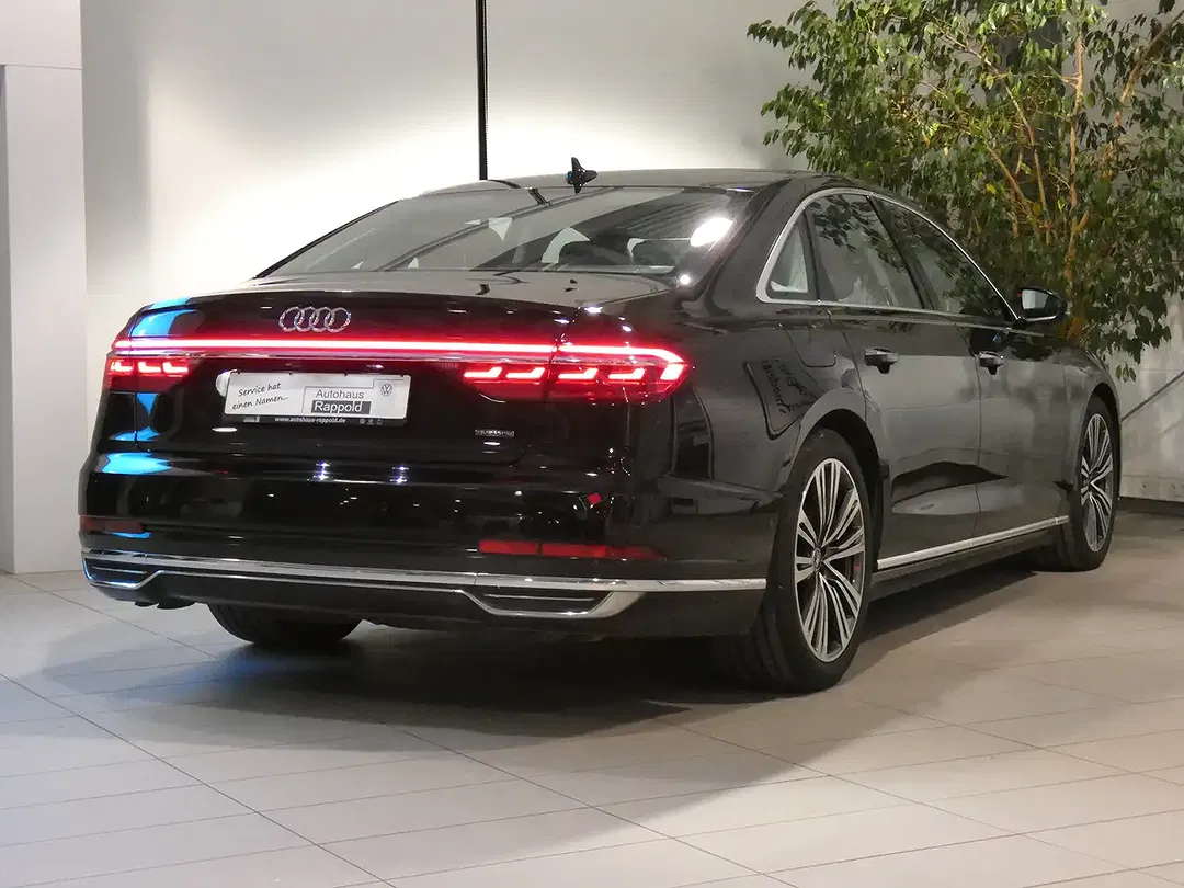 Audi A8 60 TFSI e quattro - Thumbnail 5