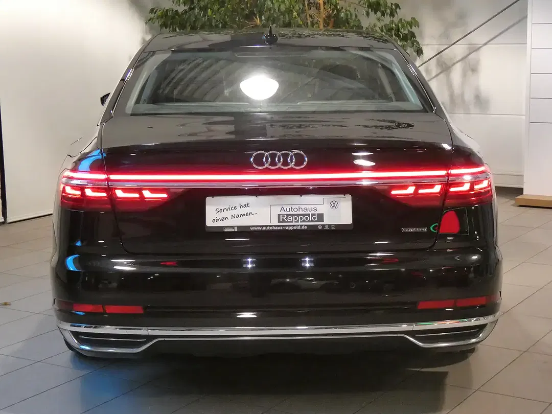 Audi A8 60 TFSI e quattro - Thumbnail 6