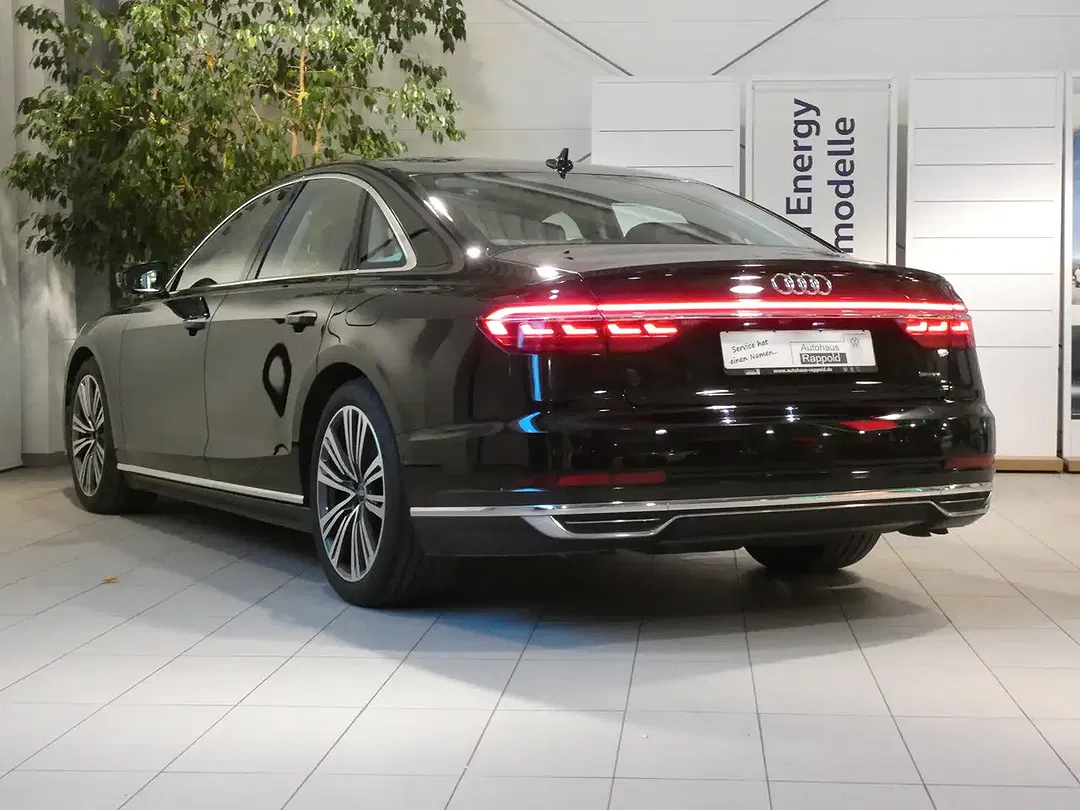 Audi A8 60 TFSI e quattro - Thumbnail 7