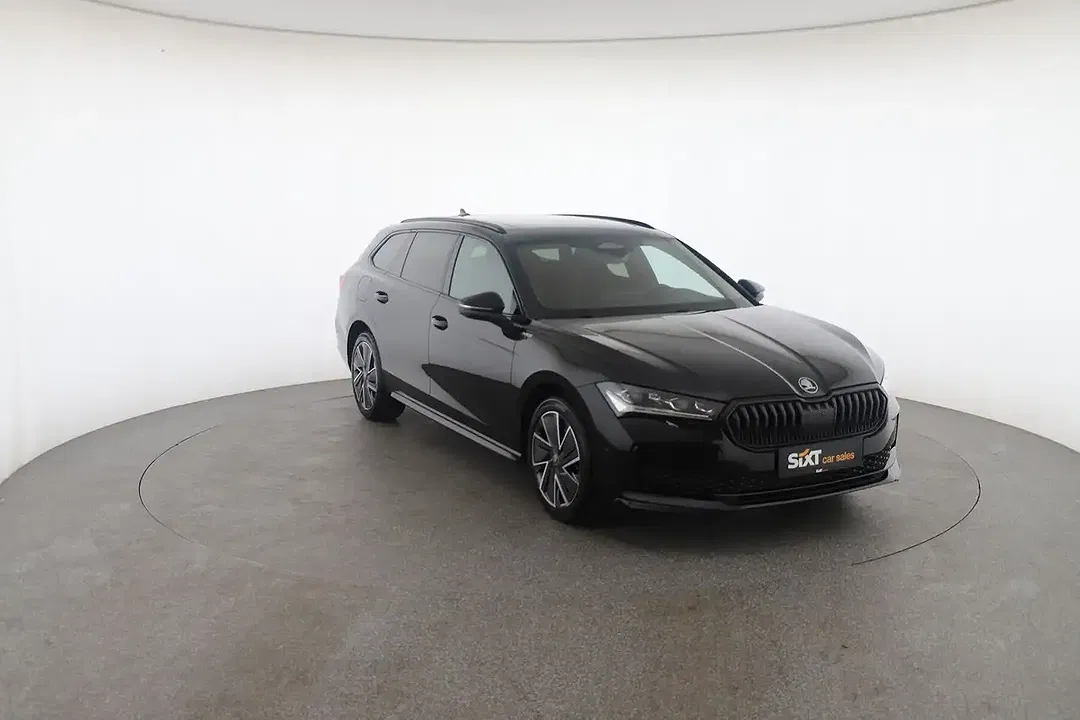 Skoda Superb PHEV Combi - foto 1