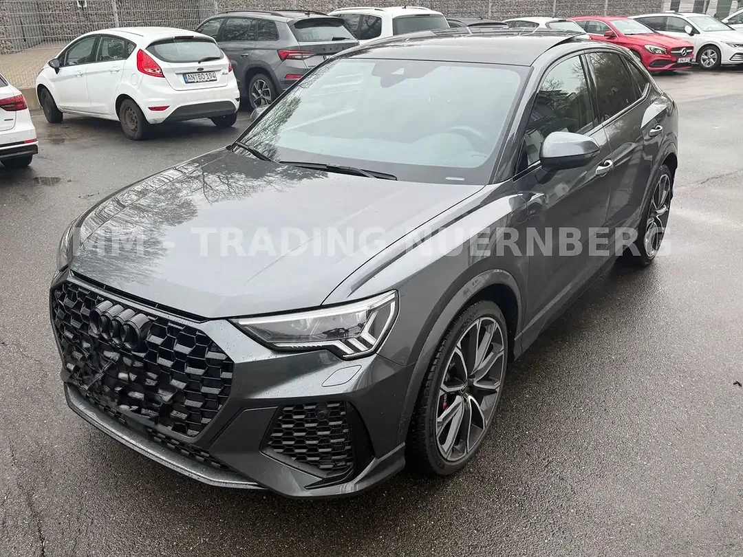 Audi RS Q3 2.5 - foto 1