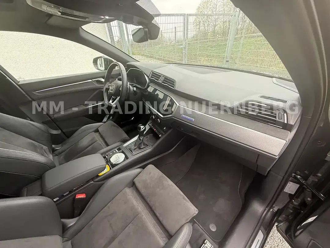 Audi RS Q3 2.5 - Thumbnail 12