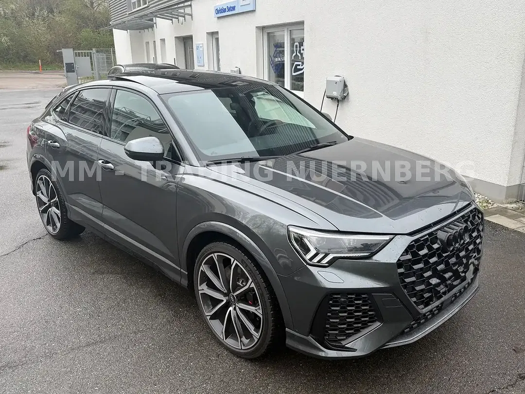 Audi RS Q3 2.5 - Thumbnail 3