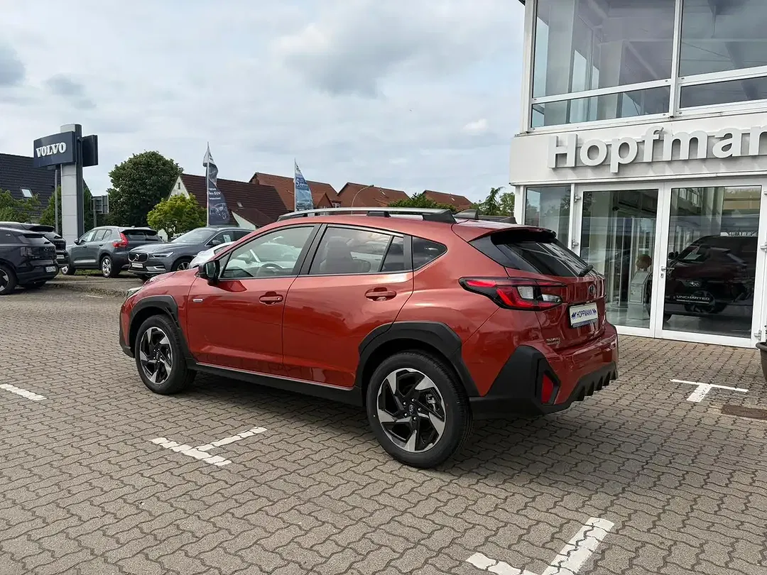 Subaru Crosstrek 2.0 e-Boxer Lineartronic AWD Platinum - Thumbnail 3