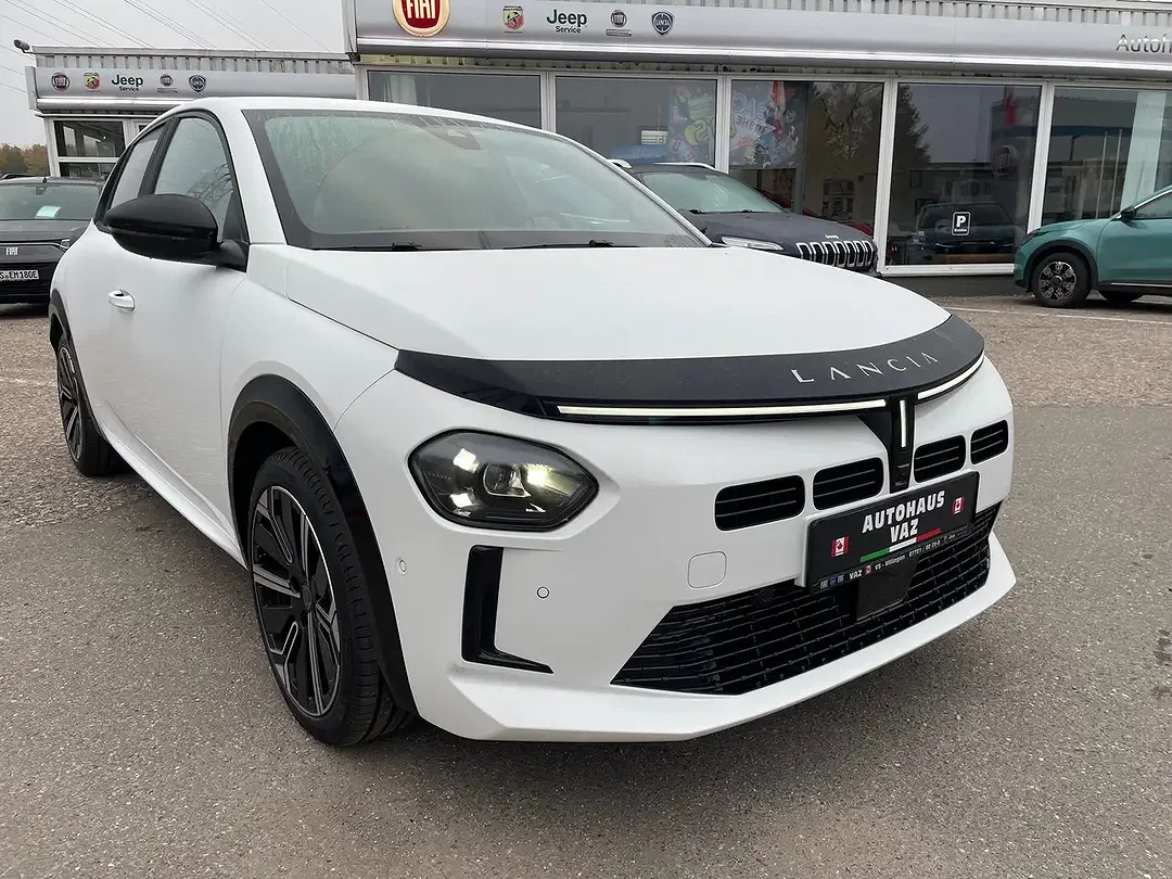 Lancia Ypsilon Hybrid LX - Afbeelding 1