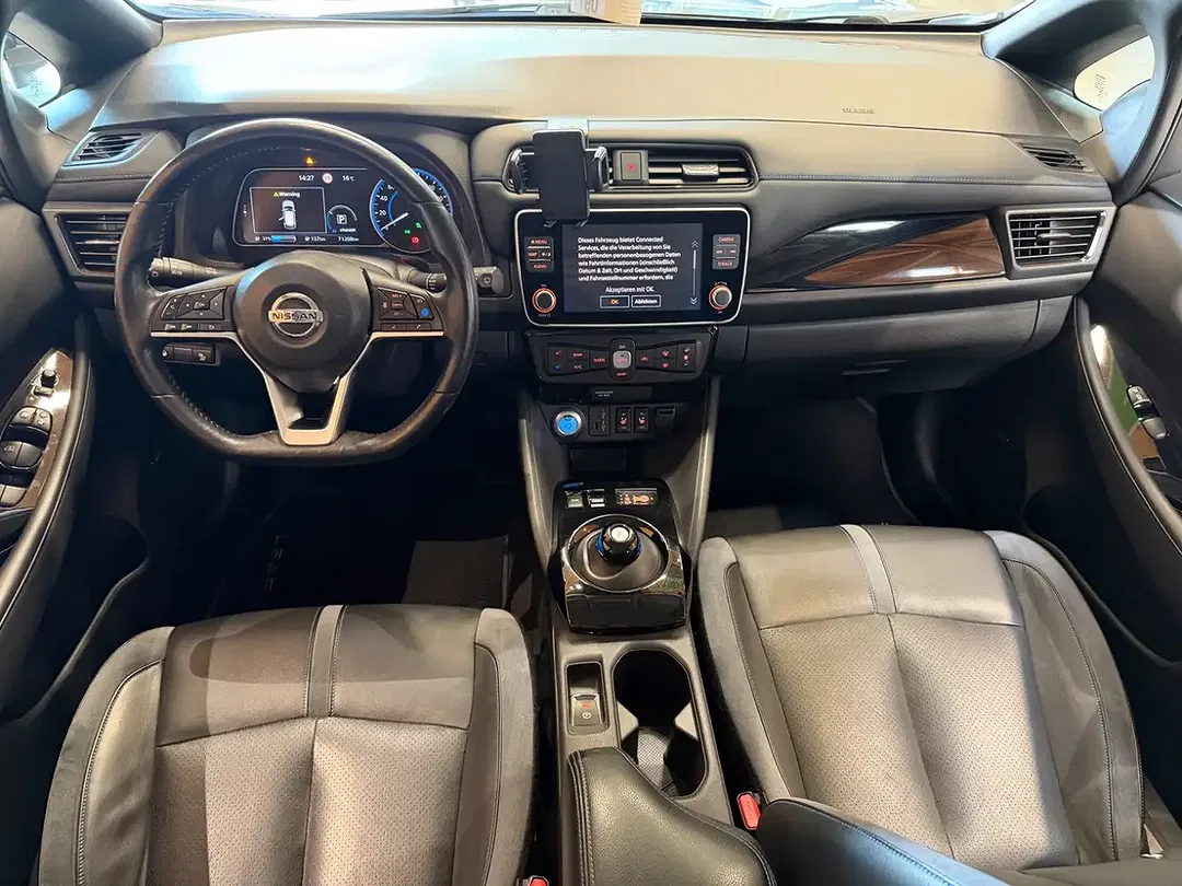 Nissan Leaf Tekna - Thumbnail 17