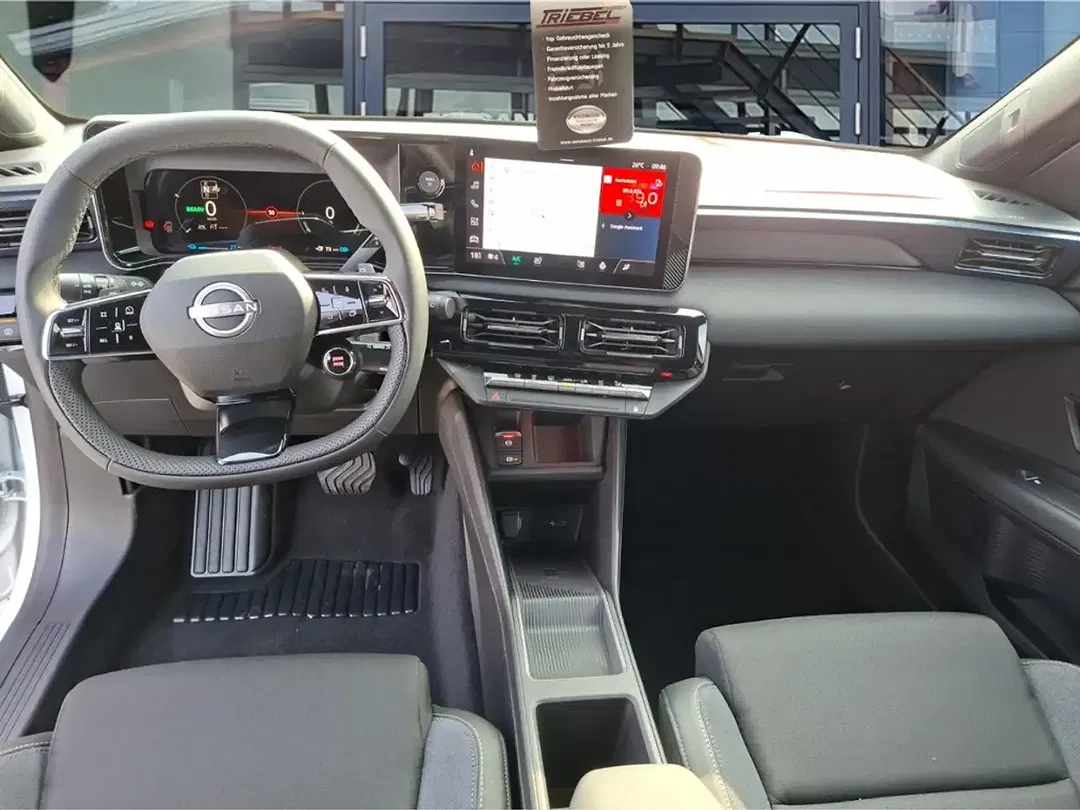 Nissan Micra - Thumbnail 9