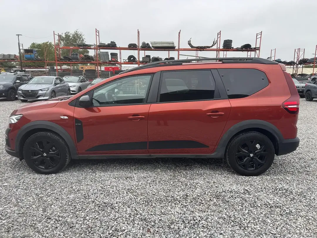 Dacia Jogger TCe Extreme - Thumbnail 9