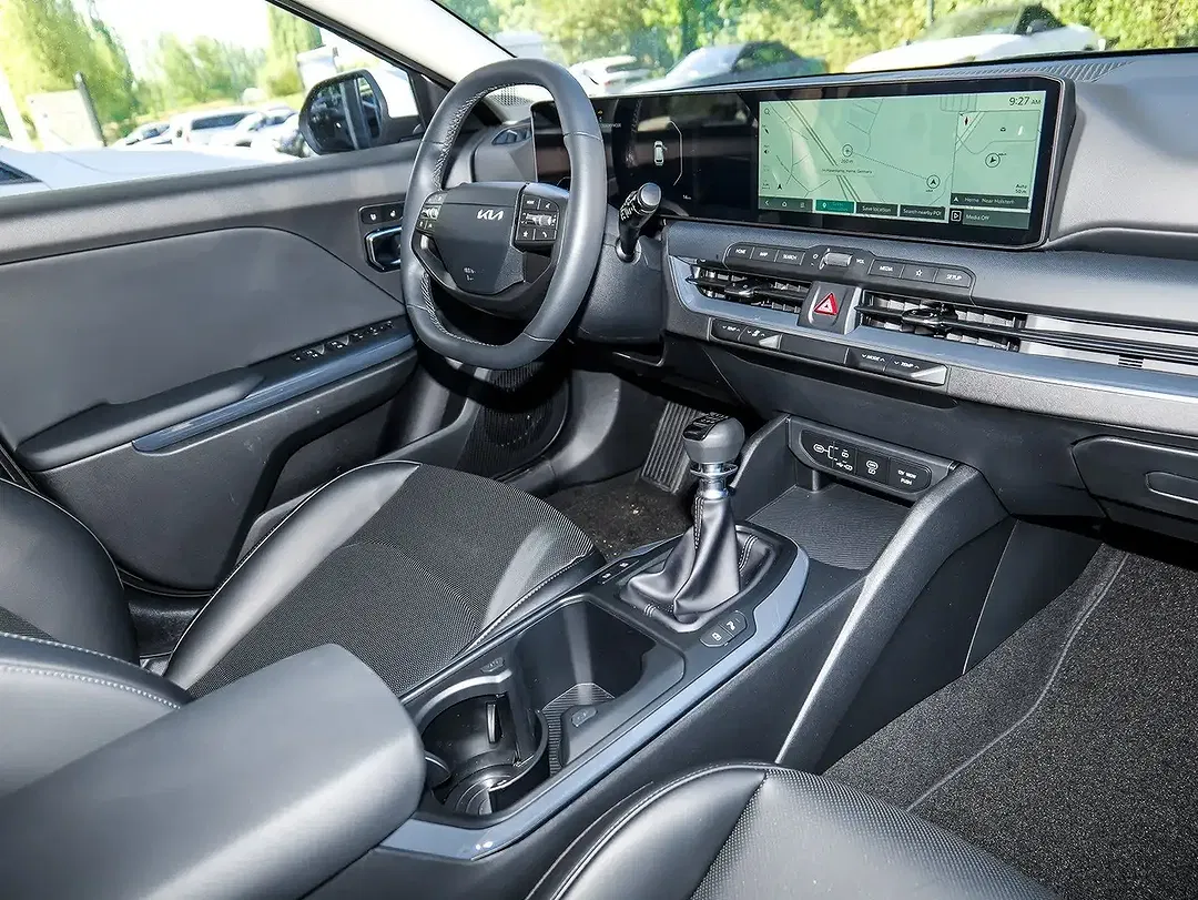 Kia K4 1.0 Vision - Thumbnail 3