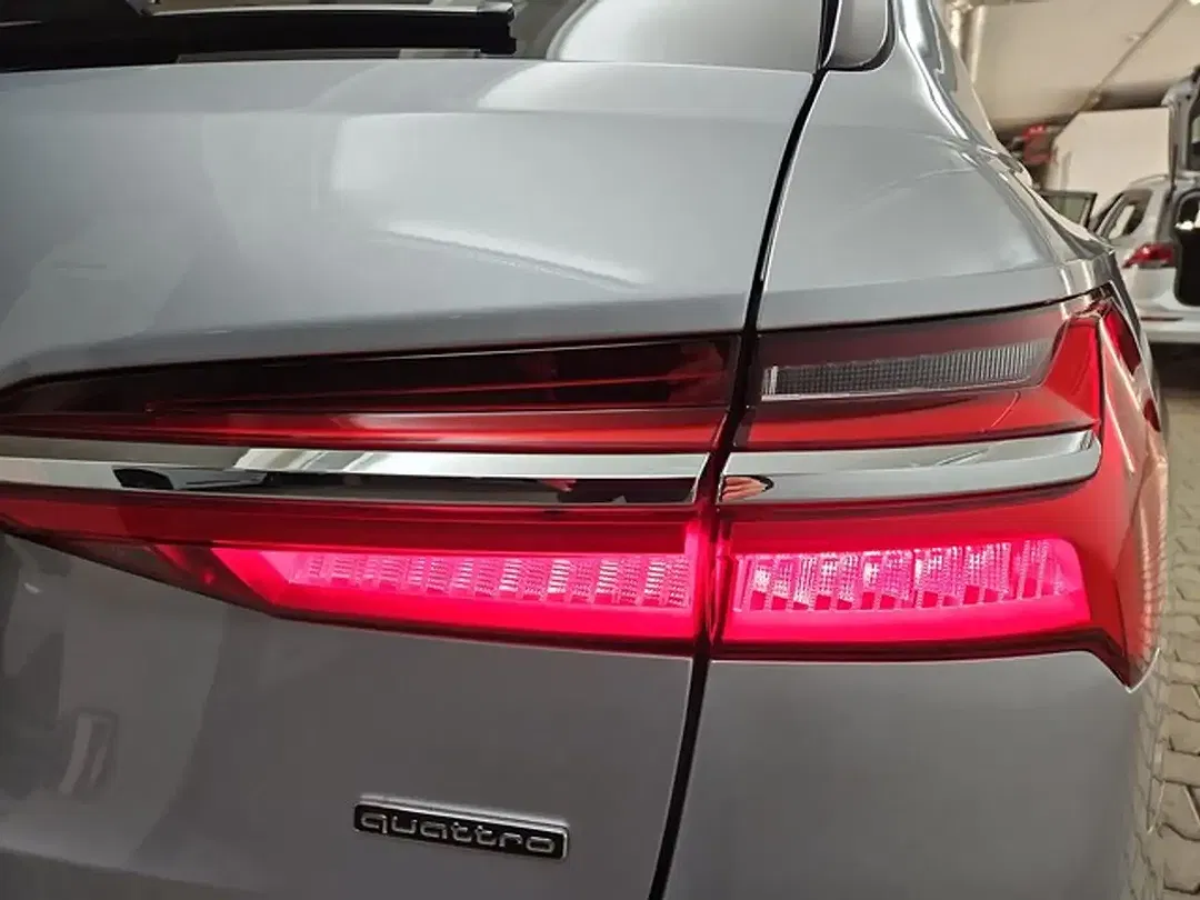 Audi A6 Avant design - Thumbnail 15