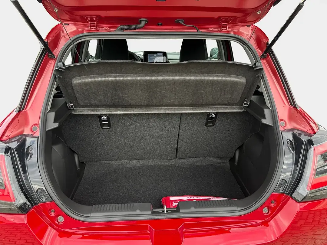 Suzuki Swift Hybrid 1.2 AllGrip 4x4 Comfort+ - Thumbnail 9