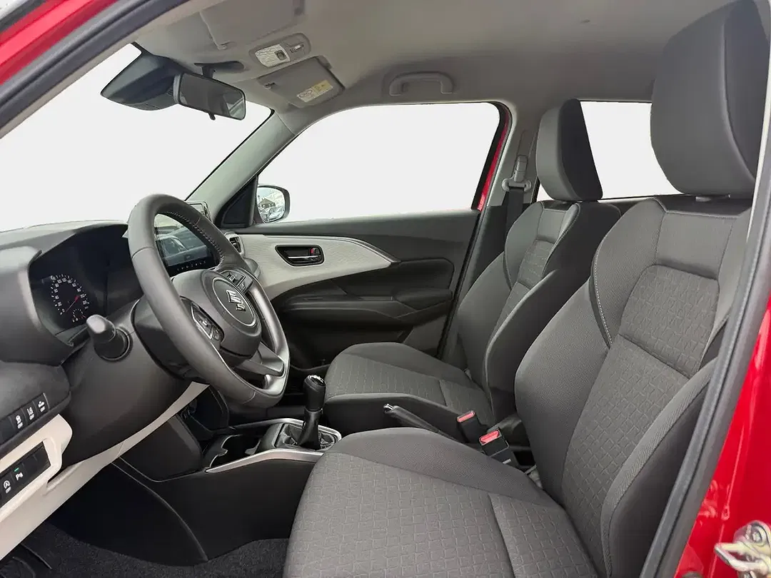 Suzuki Swift Hybrid 1.2 AllGrip 4x4 Comfort+ - Thumbnail 6