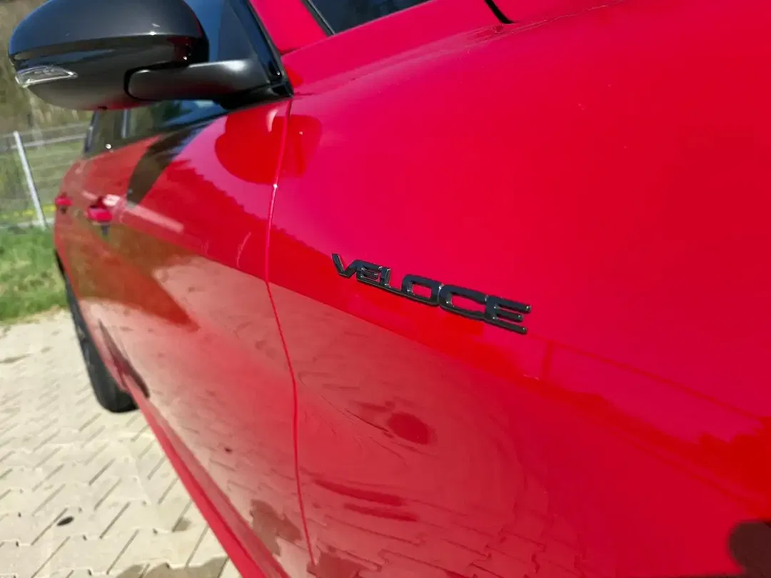 Alfa Romeo Giulia Q4 Veloce - Thumbnail 6