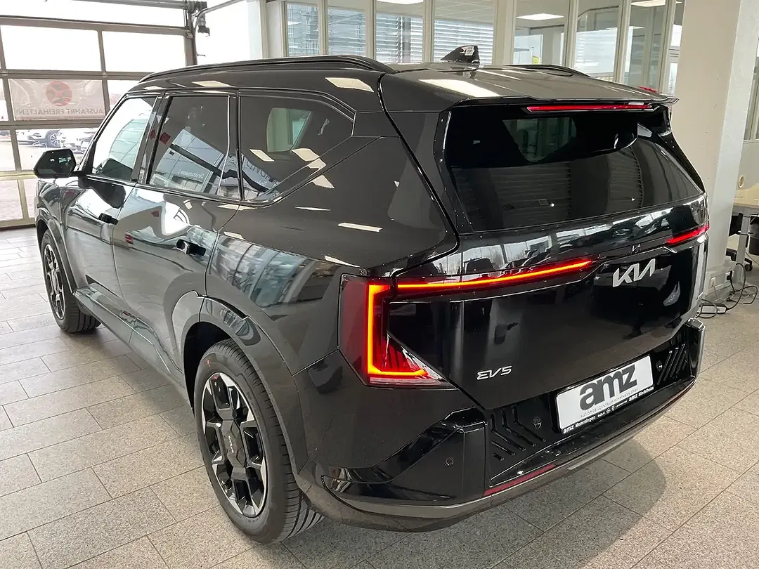 Kia EV5 81.4 kWh AWD Earth - Thumbnail 4
