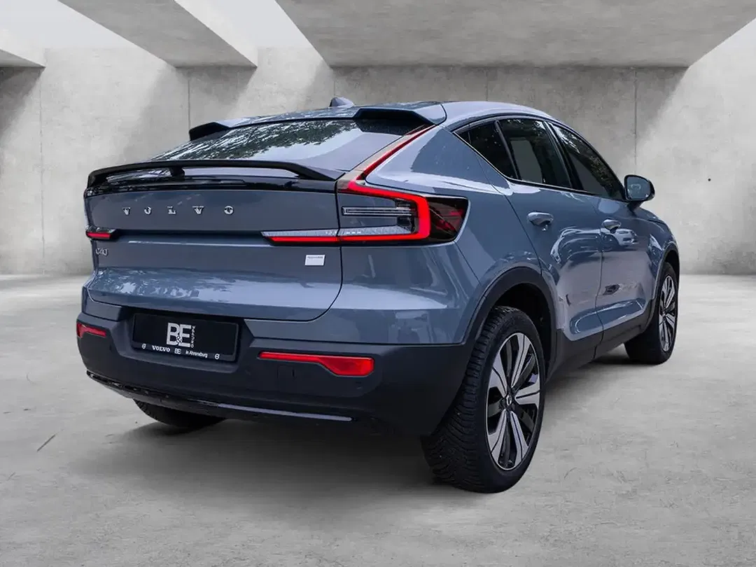Volvo C40 Recharge Plus - Thumbnail 3