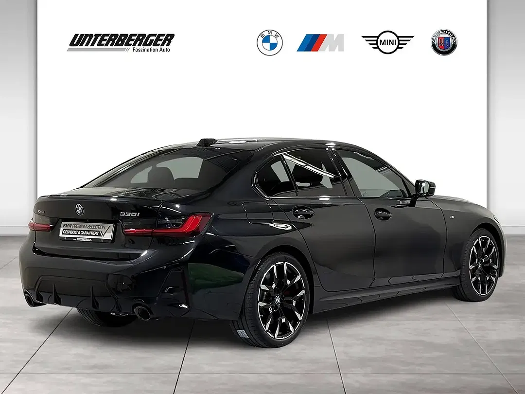 BMW 330 xDrive M Pro - Thumbnail 3