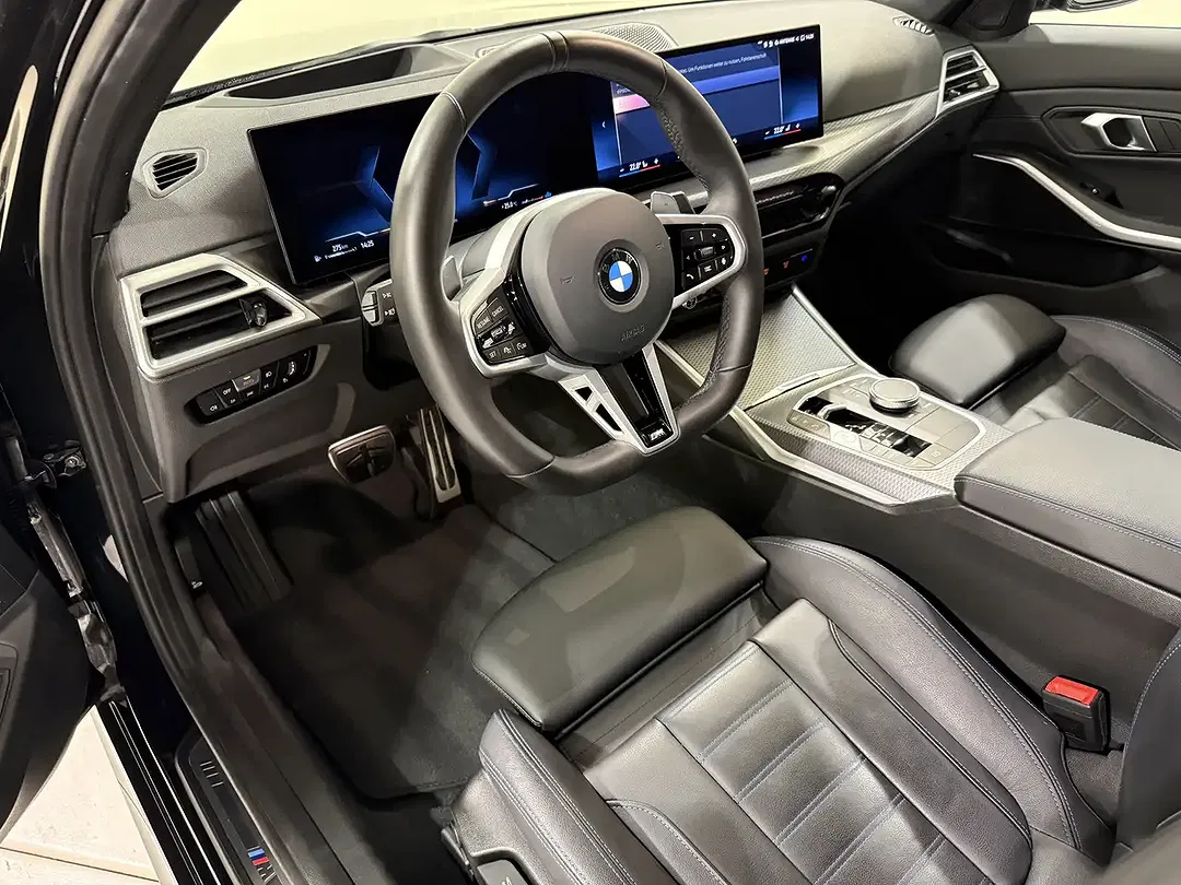 BMW 330 xDrive M Pro - Thumbnail 9