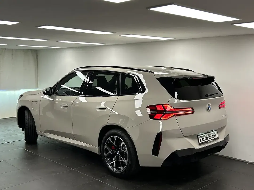 BMW X3 xDrive M Pro - Thumbnail 3