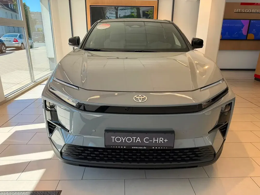 Toyota C-HR 4x4 Lounge - Thumbnail 3