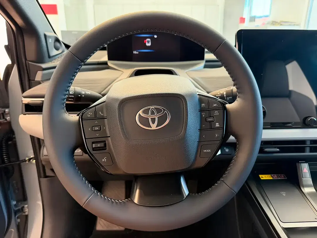 Toyota C-HR 4x4 Lounge - Thumbnail 8