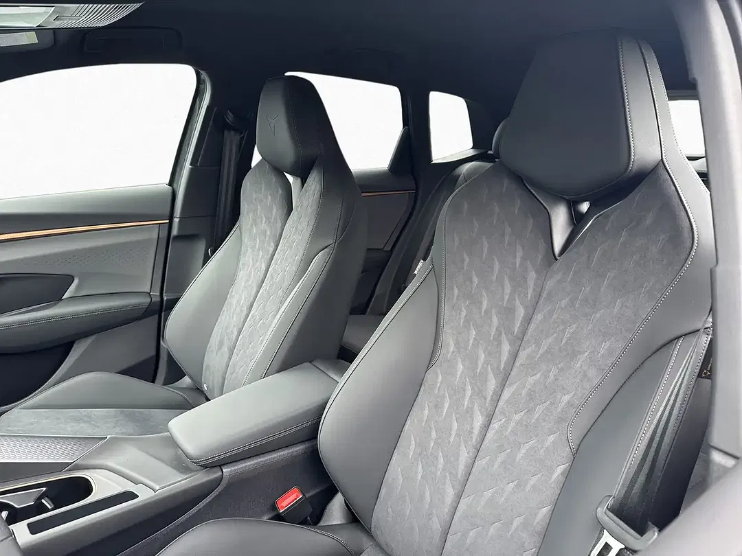 CUPRA Terramar 1.5 eTSI DSG - Thumbnail 8