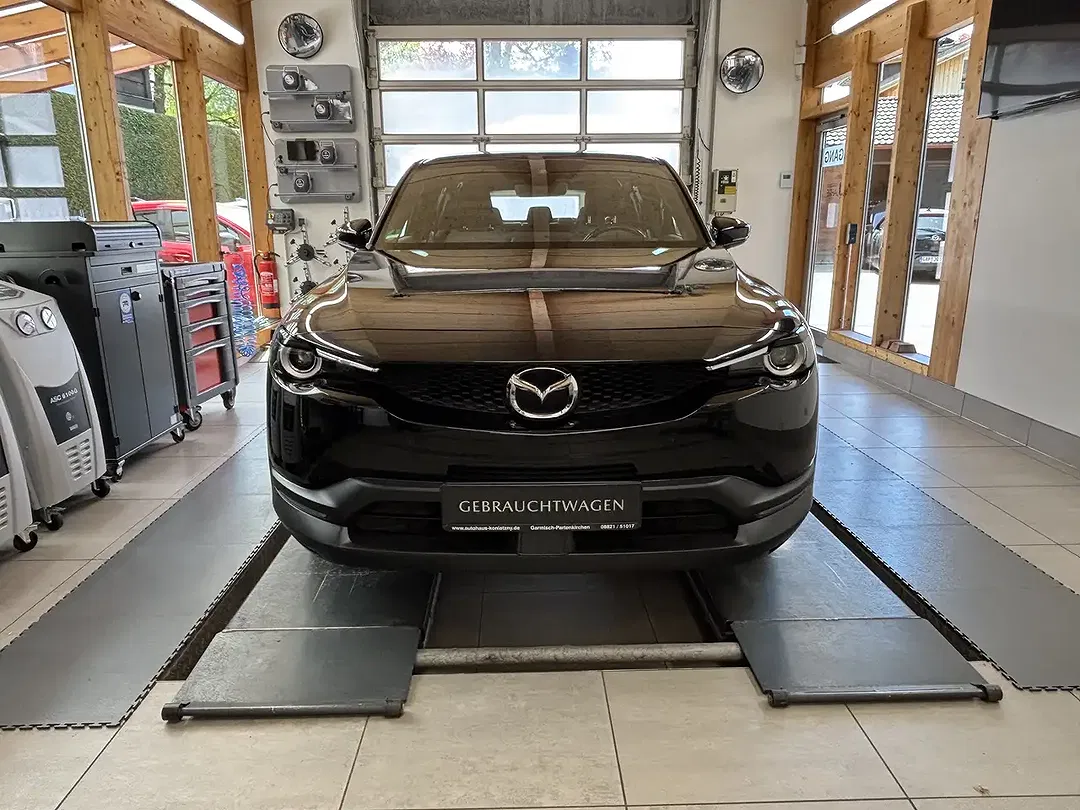Mazda MX-30 e-SKYACTIV Comfort - Thumbnail 3
