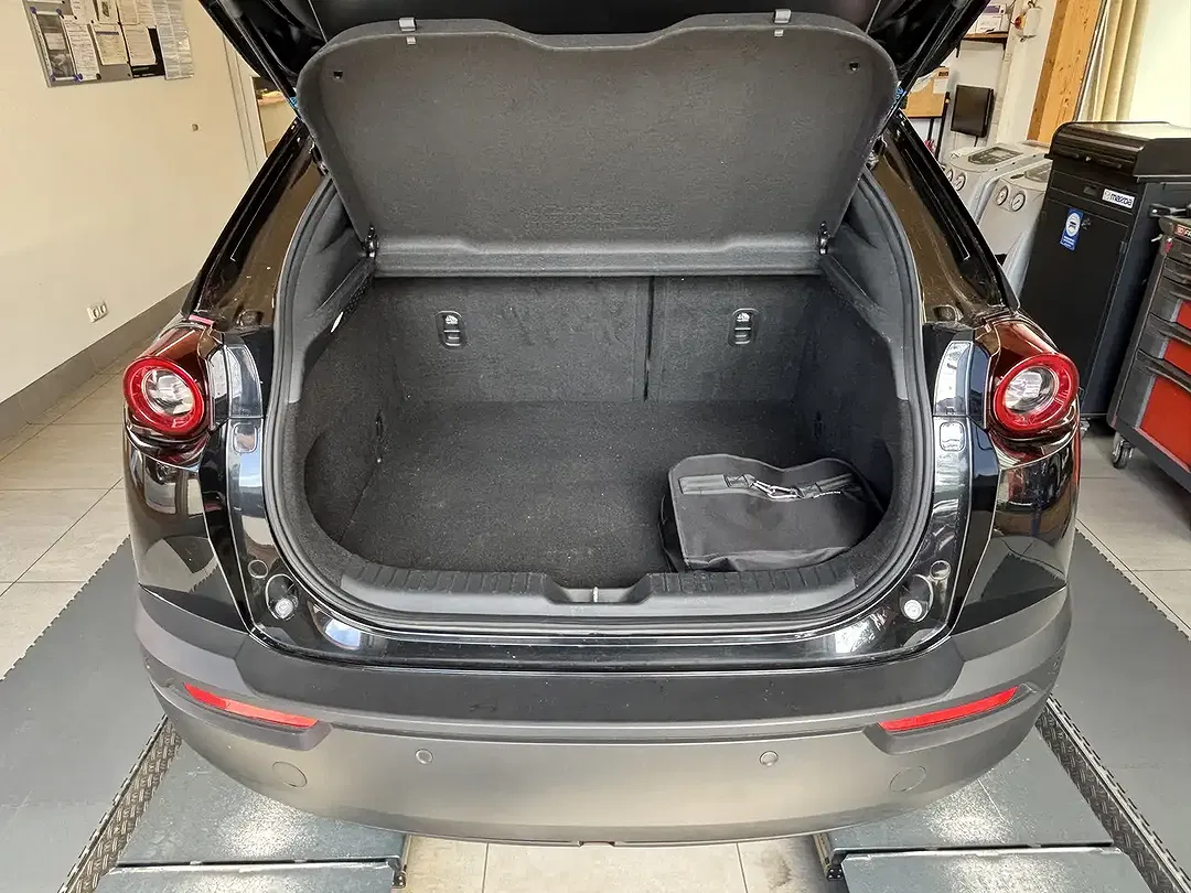 Mazda MX-30 e-SKYACTIV Comfort - Thumbnail 4