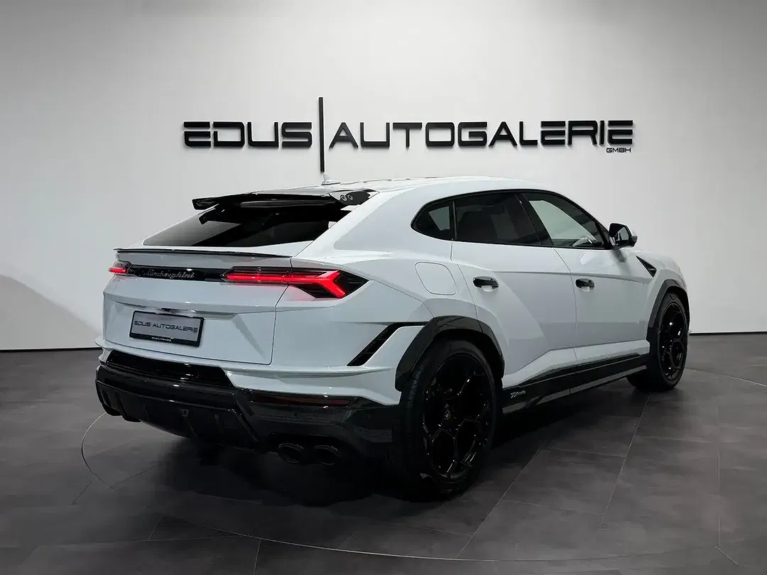 Lamborghini Urus Performante - Thumbnail 8