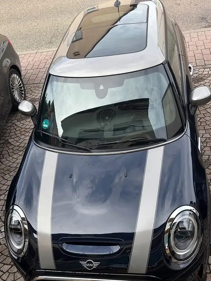 MINI Cooper SE Classic Trim - Thumbnail 9