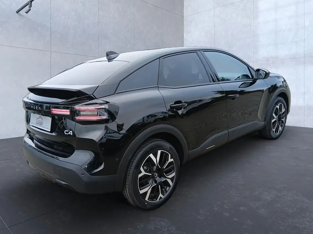 Citroen C4 EAT8 Hybrid Max - Thumbnail 6