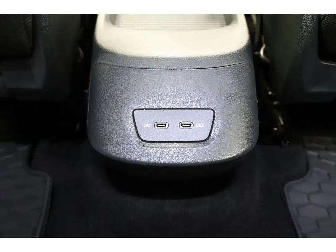 Volkswagen ID.3 Pro - Thumbnail 10