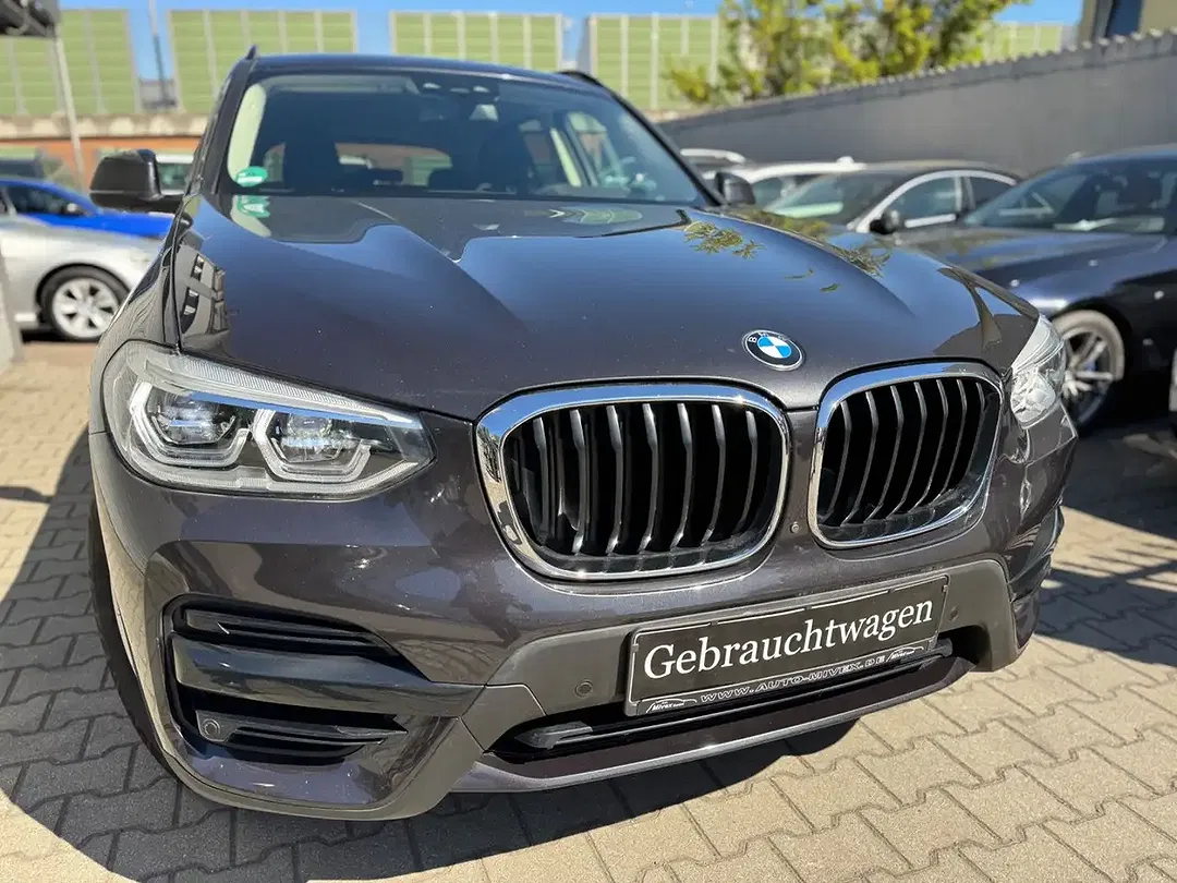 BMW X3 xDrive Advantage - Thumbnail 5