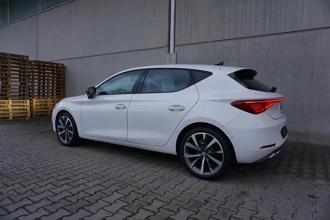 SEAT Leon 1.5 TSI FR - Thumbnail 6