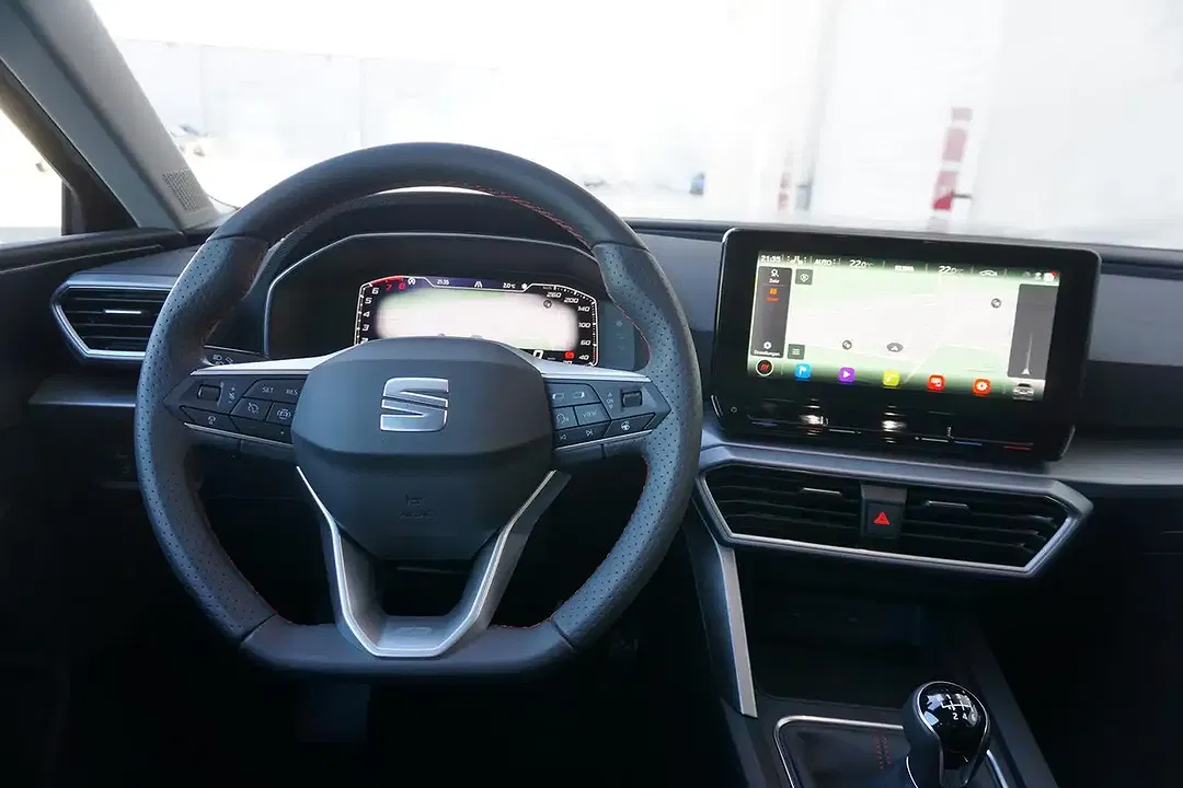 SEAT Leon 1.5 TSI FR - Thumbnail 9