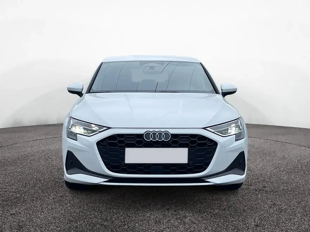 Audi A3 TFSI S tronic Sportback - Thumbnail 2