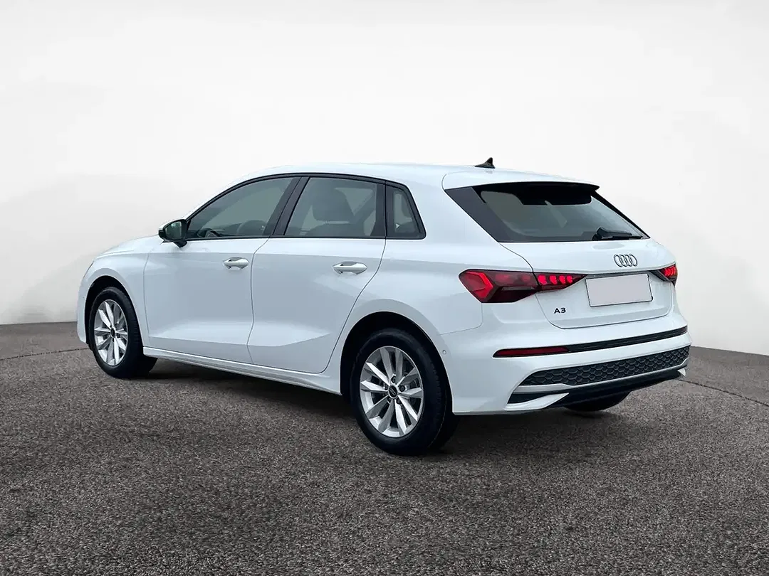 Audi A3 TFSI S tronic Sportback - Thumbnail 4