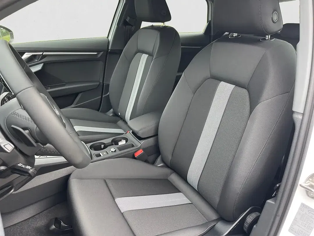Audi A3 TFSI S tronic Sportback - Thumbnail 8